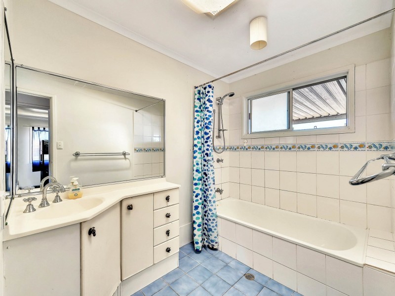 46 Hakari St, Crestmead QLD 4132