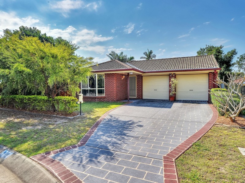 25 Heath St, Forest Lake QLD 4078