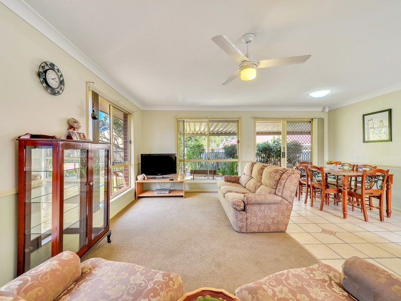 25 Heath St, Forest Lake QLD 4078