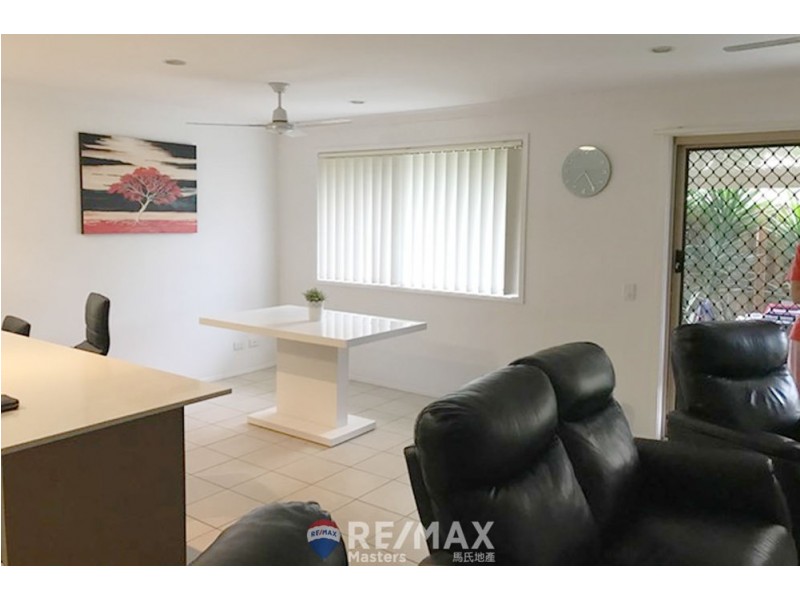 4/52 Freshwater Drive, Berrinba QLD 4117