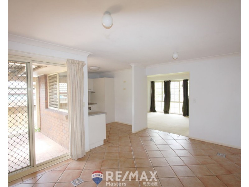 22 Greenlaw Place, Eight Mile Plains QLD 4113