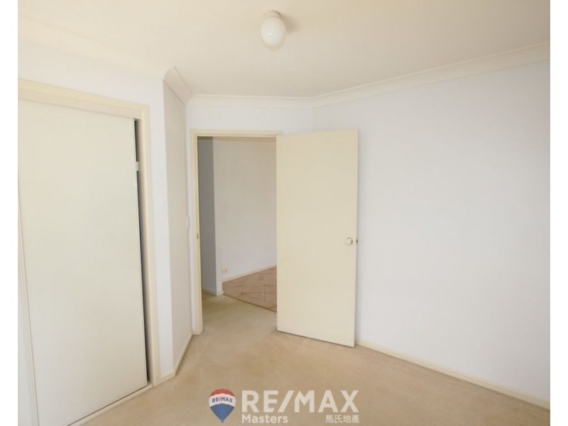 22 Greenlaw Place, Eight Mile Plains QLD 4113