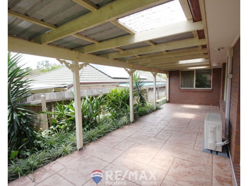 22 Greenlaw Place, Eight Mile Plains QLD 4113