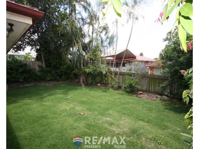 22 Greenlaw Place, Eight Mile Plains QLD 4113