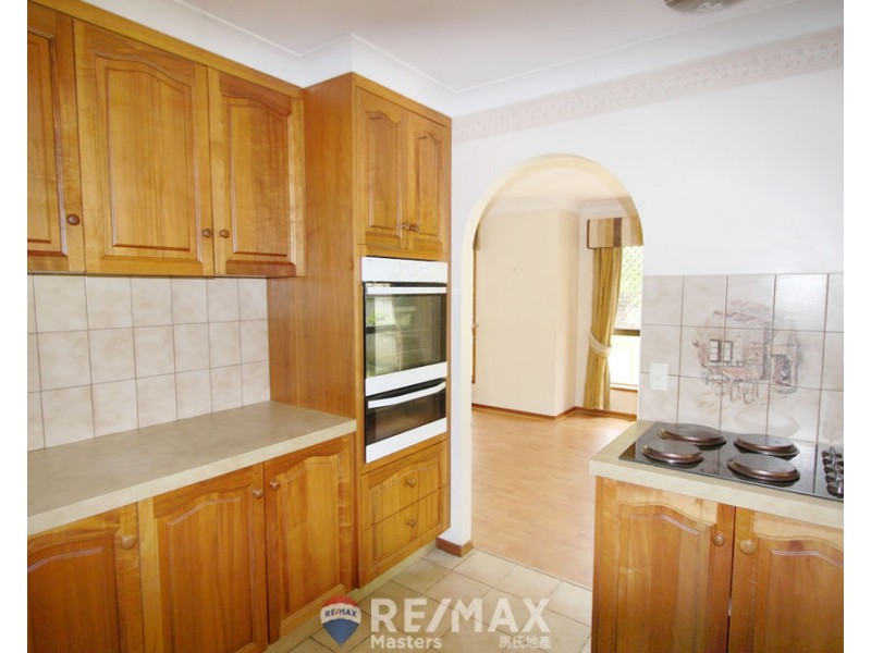 33 Falstaff Street, Sunnybank Hills QLD 4109
