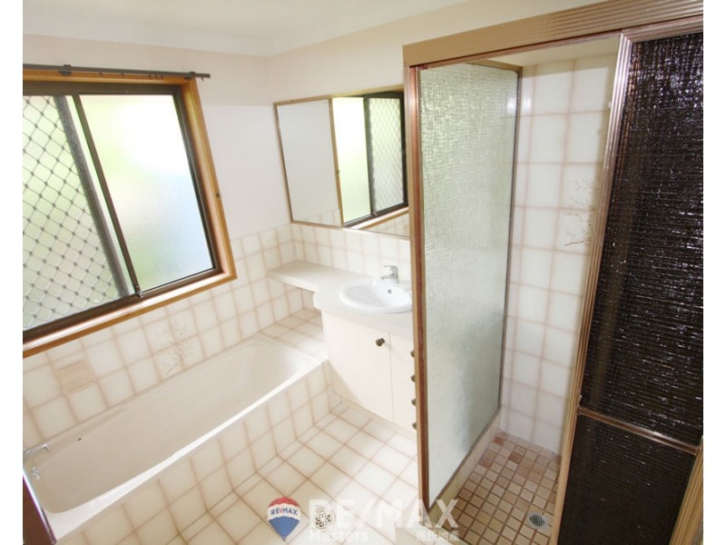 33 Falstaff Street, Sunnybank Hills QLD 4109