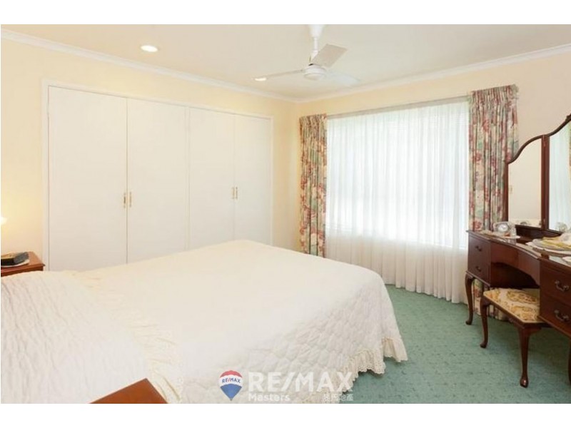 21 Le Grand Street, Macgregor QLD 4109