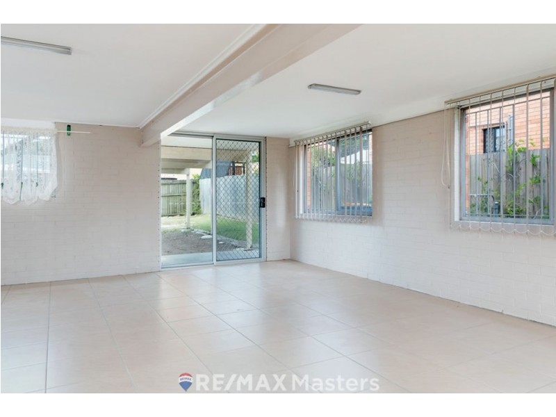 12 Lorrimore Street, Macgregor QLD 4109
