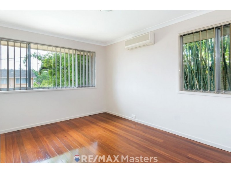 12 Lorrimore Street, Macgregor QLD 4109