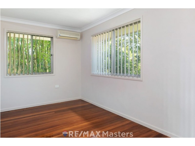 12 Lorrimore Street, Macgregor QLD 4109
