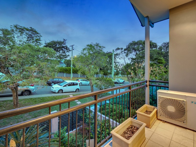 2/41 Woolley St, Taringa QLD 4068