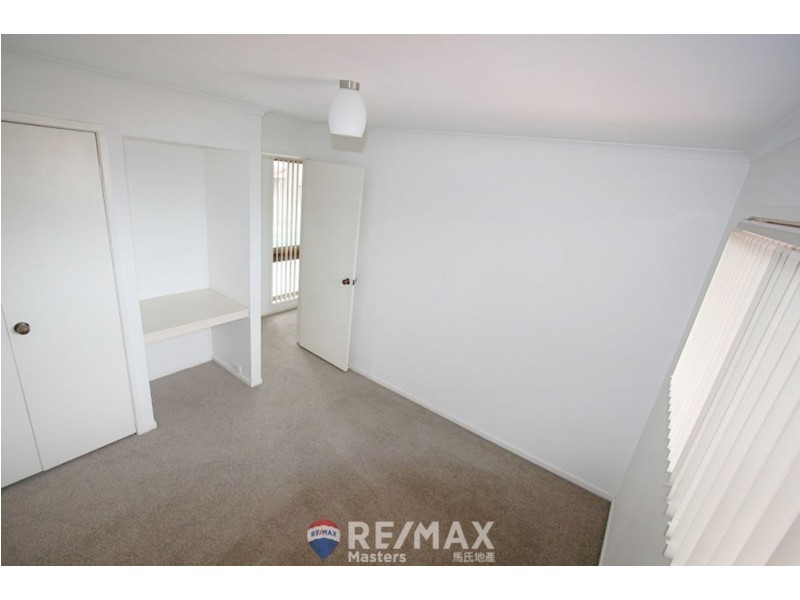 18 Bordeaux Street, Eight Mile Plains QLD 4113