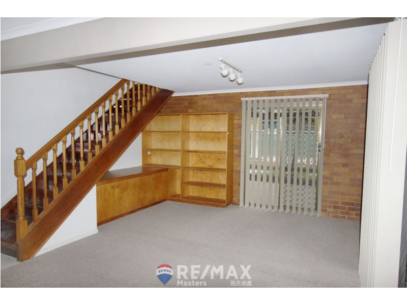 18 Bordeaux Street, Eight Mile Plains QLD 4113