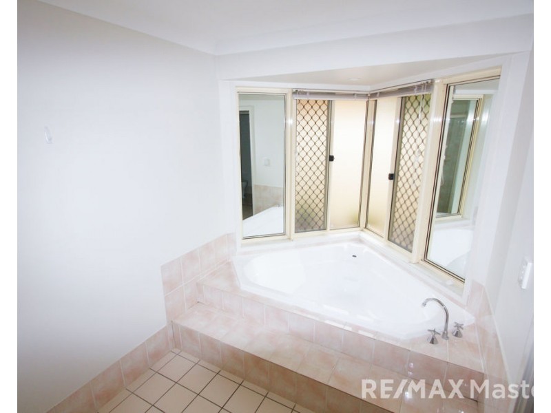 7 Orchard Place, Eight Mile Plains QLD 4113