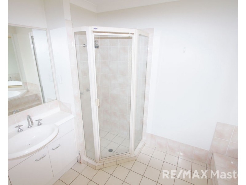 7 Orchard Place, Eight Mile Plains QLD 4113