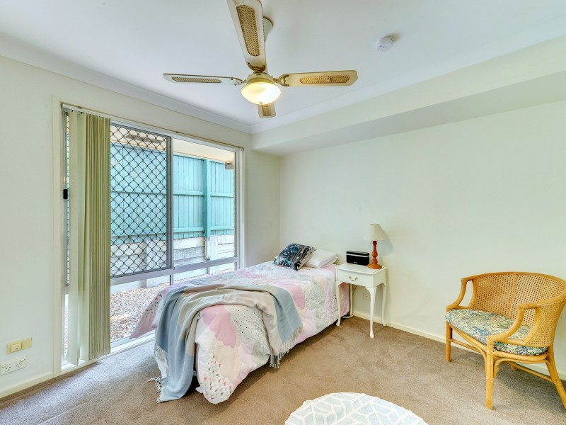 5 Gracemere Pl, Forest Lake QLD 4078