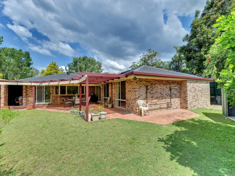 5 Gracemere Pl, Forest Lake QLD 4078