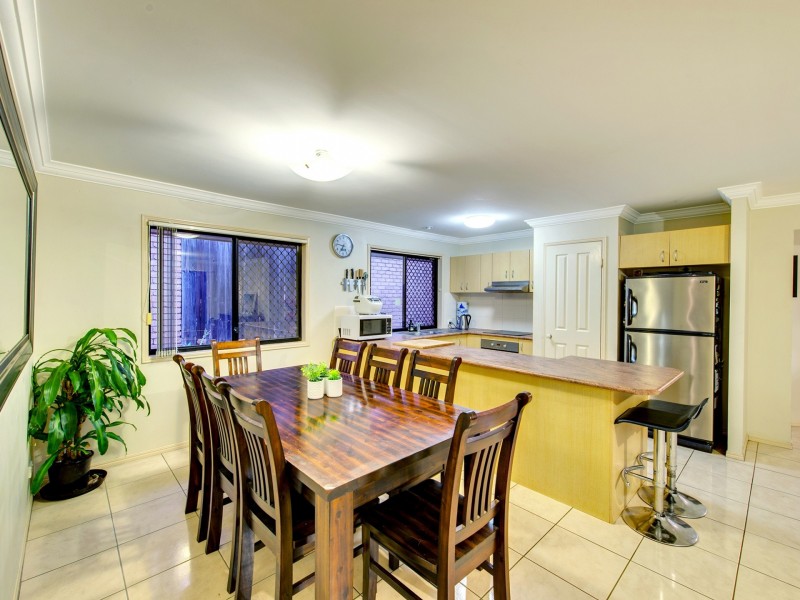 59 Booloumba Cr, Forest Lake QLD 4078