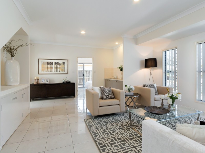 7 Joyce Street, Coopers Plains QLD 4108