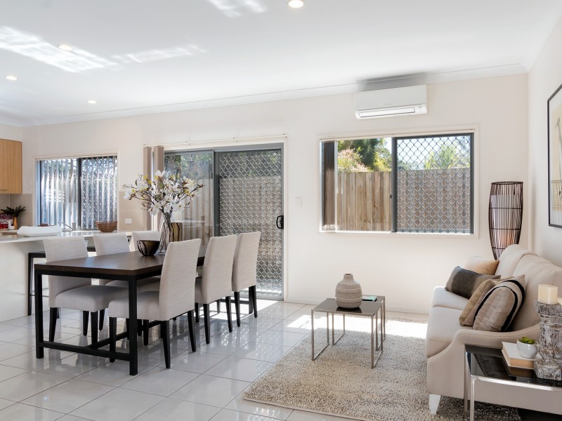 7 Joyce Street, Coopers Plains QLD 4108