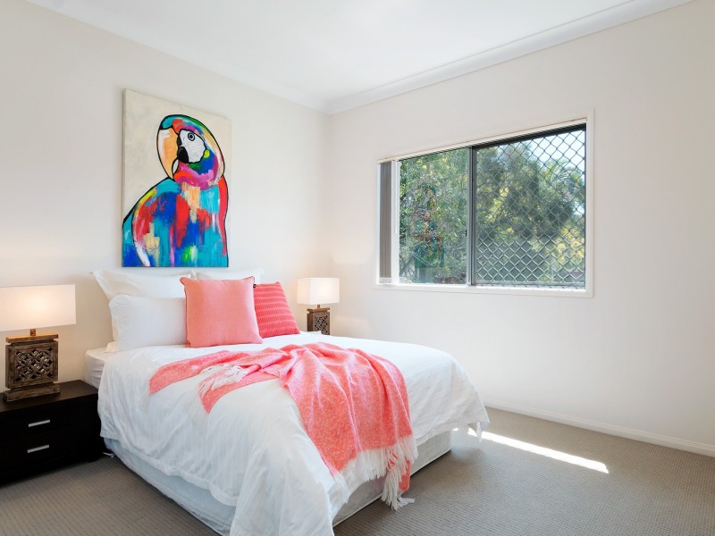 7 Joyce Street, Coopers Plains QLD 4108