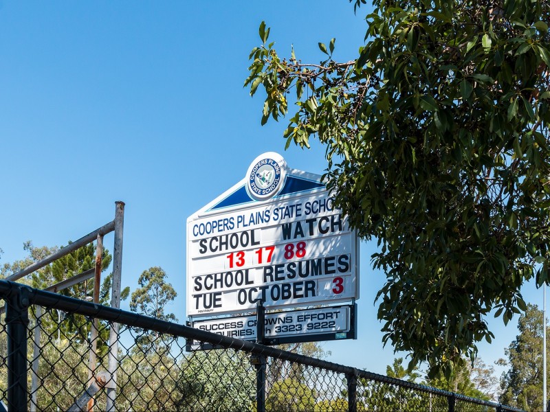 7 Joyce Street, Coopers Plains QLD 4108