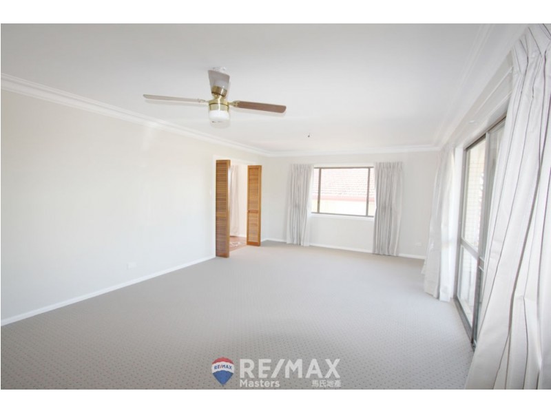 10 Gordonia Street, Macgregor QLD 4109