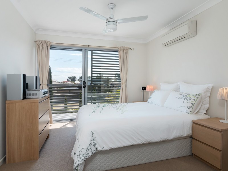 5 Tinaroo Street, Calamvale QLD 4116