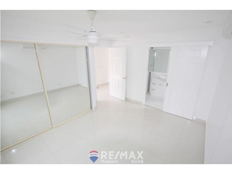15 Mayfair Place, Stretton QLD 4116