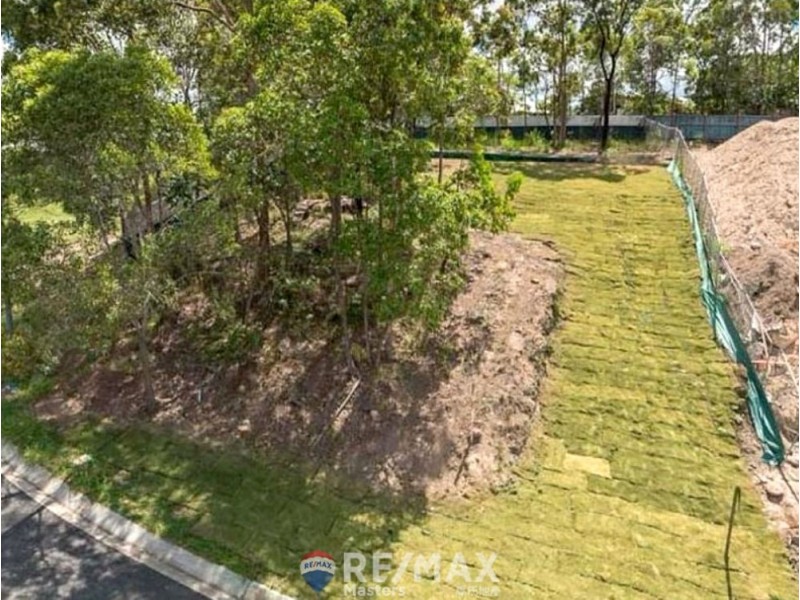 2 Casuarina Street, Seventeen Mile Rocks QLD 4073