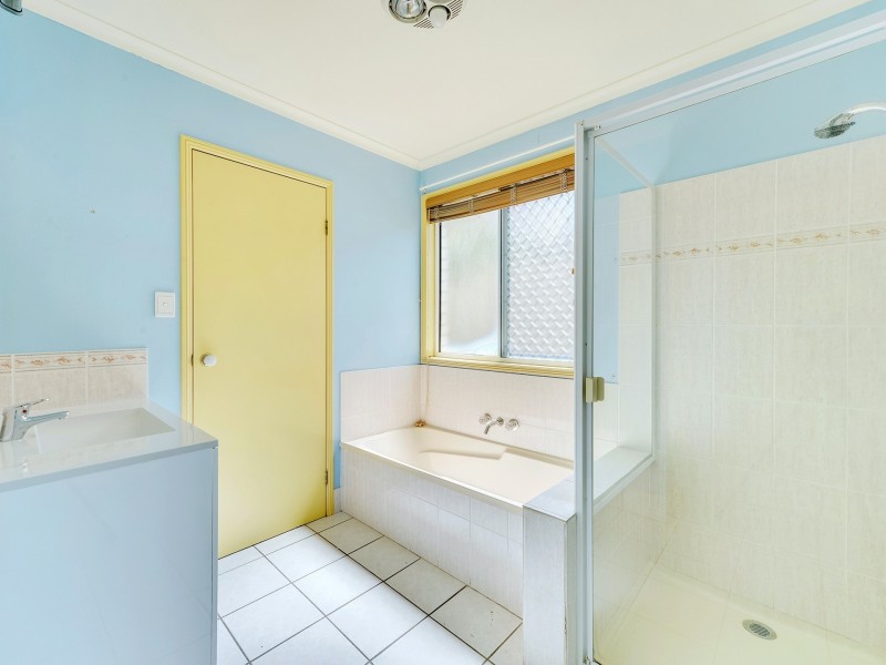 9 Terranora Pl, Forest Lake QLD 4078