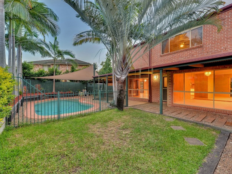 11 Danbulla Cr, Forest Lake QLD 4078