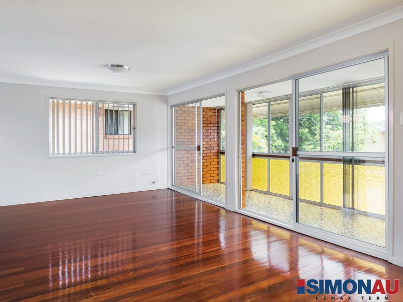 12 Lorrimore Street, Macgregor QLD 4109