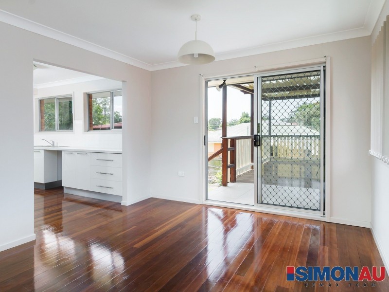 12 Lorrimore Street, Macgregor QLD 4109