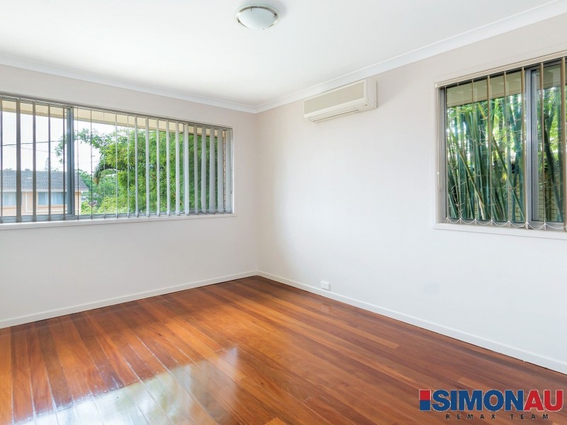 12 Lorrimore Street, Macgregor QLD 4109