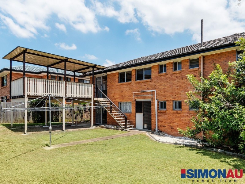 12 Lorrimore Street, Macgregor QLD 4109
