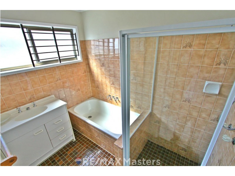 2 Pecan Street, Sunnybank Hills QLD 4109