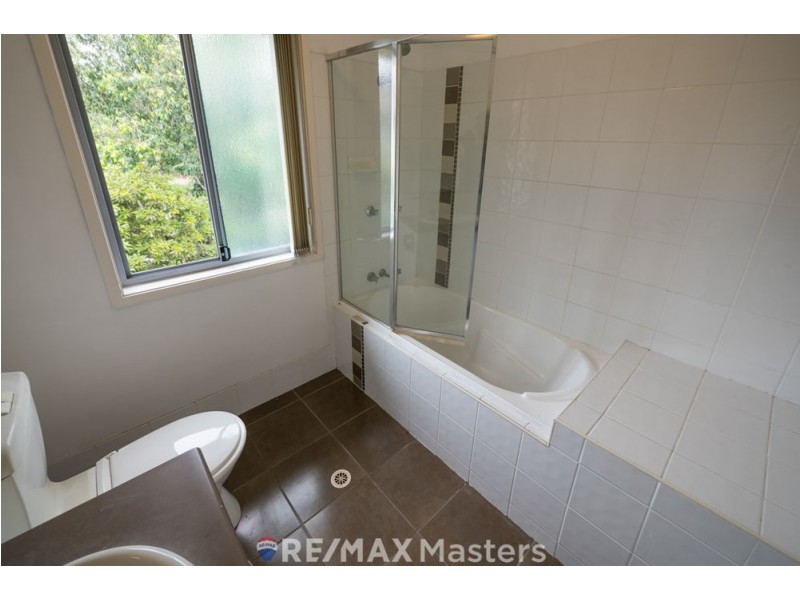 23/34-42 University Drive, Meadowbrook QLD 4131