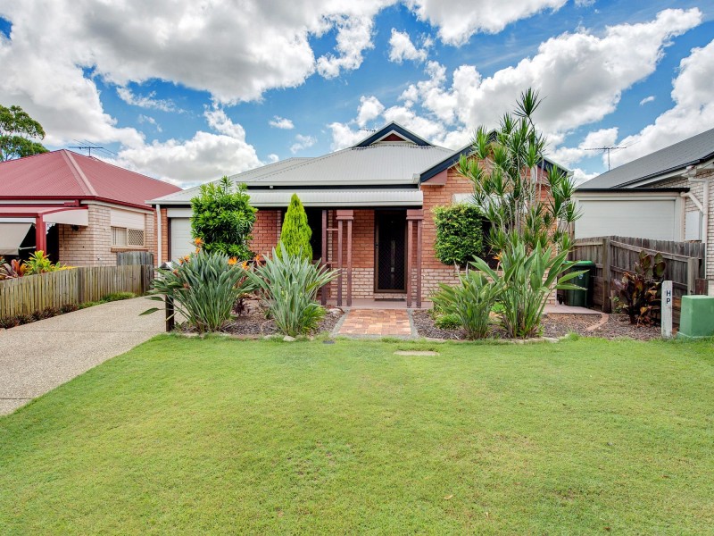 39 Booloumba Cres, Forest Lake QLD 4078