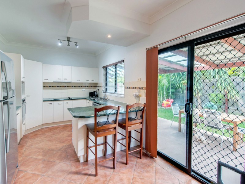 39 Booloumba Cres, Forest Lake QLD 4078