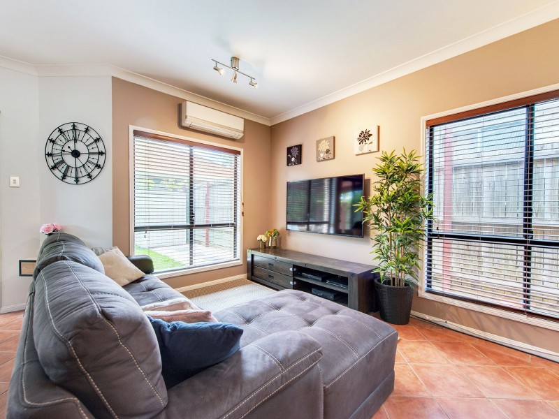 39 Booloumba Cres, Forest Lake QLD 4078