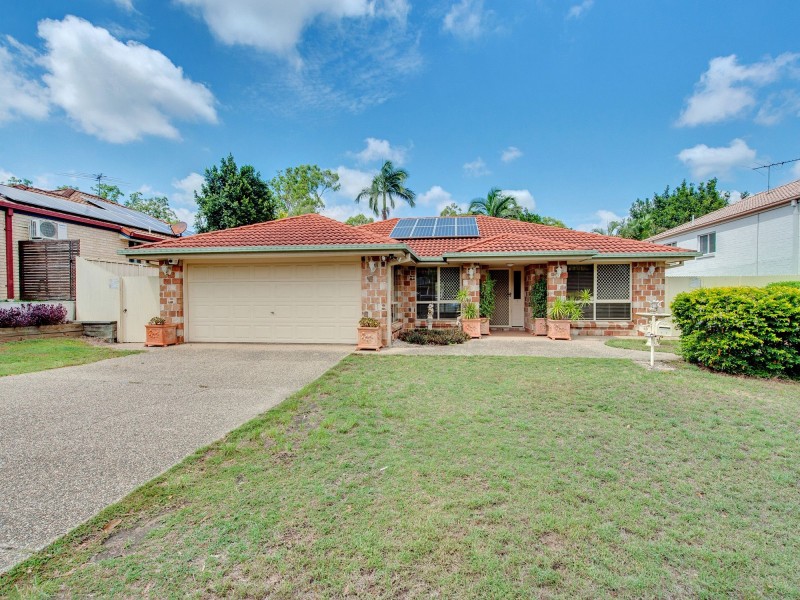 13 Pintail Cr, Forest Lake QLD 4078