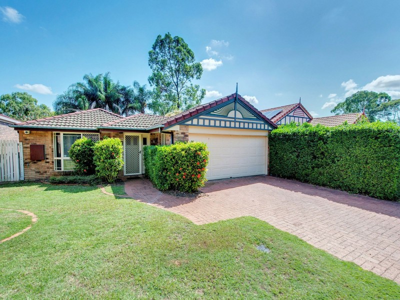 76 Banksia Cct, Forest Lake QLD 4078