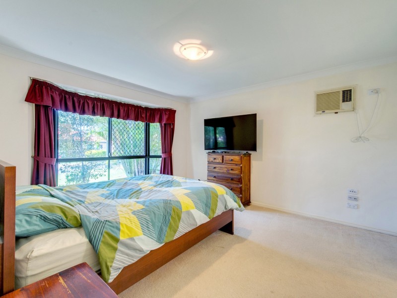 45 Paton Cr, Forest Lake QLD 4078