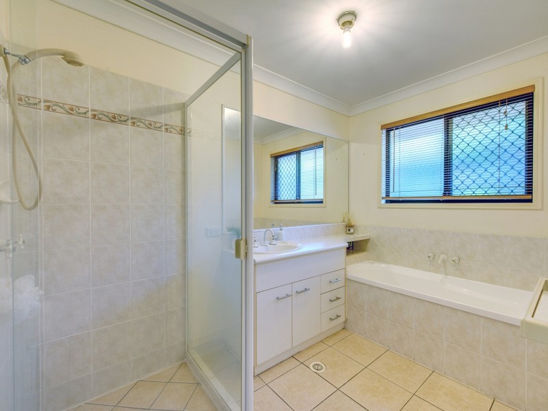 45 Paton Cr, Forest Lake QLD 4078