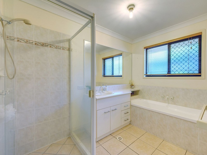 45 Paton Cr, Forest Lake QLD 4078