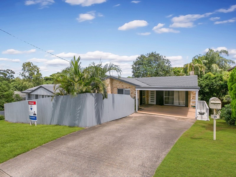 19 Harefield St, Indooroopilly QLD 4068