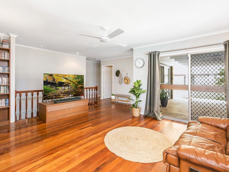 19 Harefield St, Indooroopilly QLD 4068