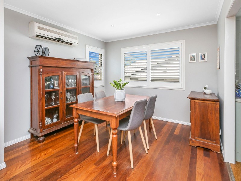 19 Harefield St, Indooroopilly QLD 4068