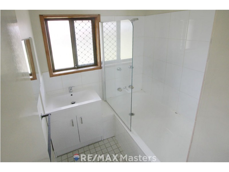 1 Hollywood Street, Runcorn QLD 4113